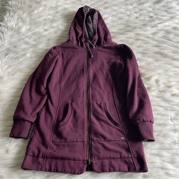 Carve Designs Reversible Longline Full Zip Hooded Sweatshirt in Maroon/White - Picture 8 of 12